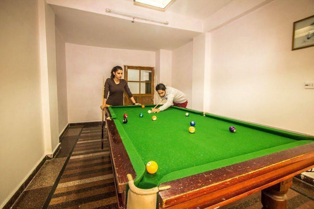 Kalinga Grand Hotel Манали Экстерьер фото