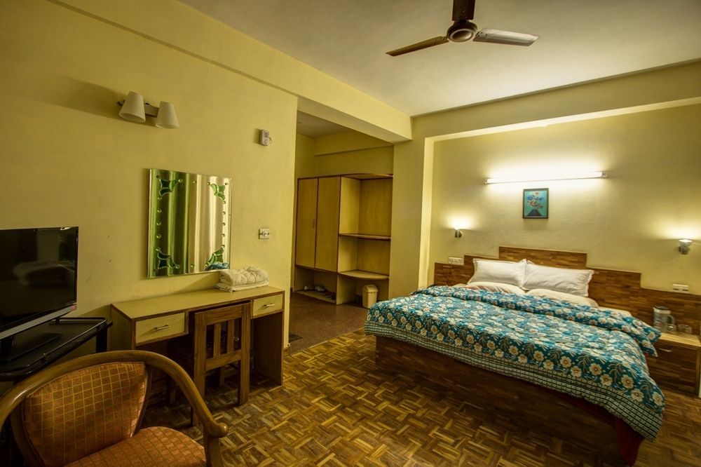 Kalinga Grand Hotel Манали Экстерьер фото